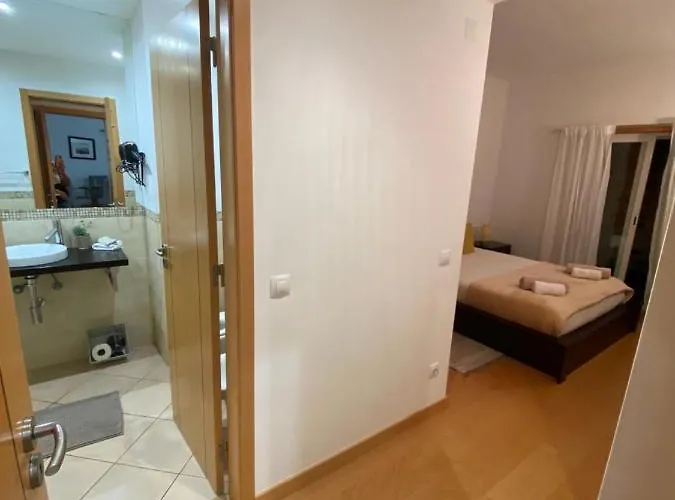 Altumar T2 Apartment