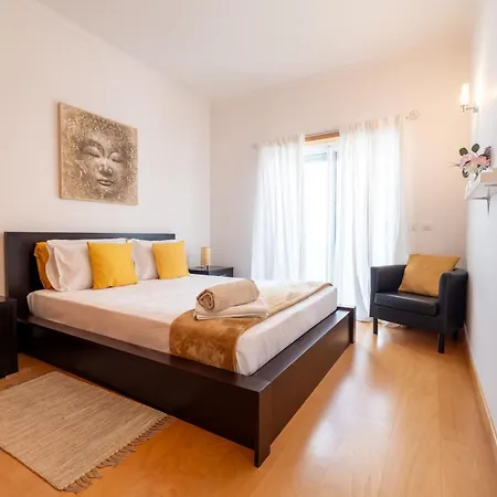 Altumar T2 Apartment *